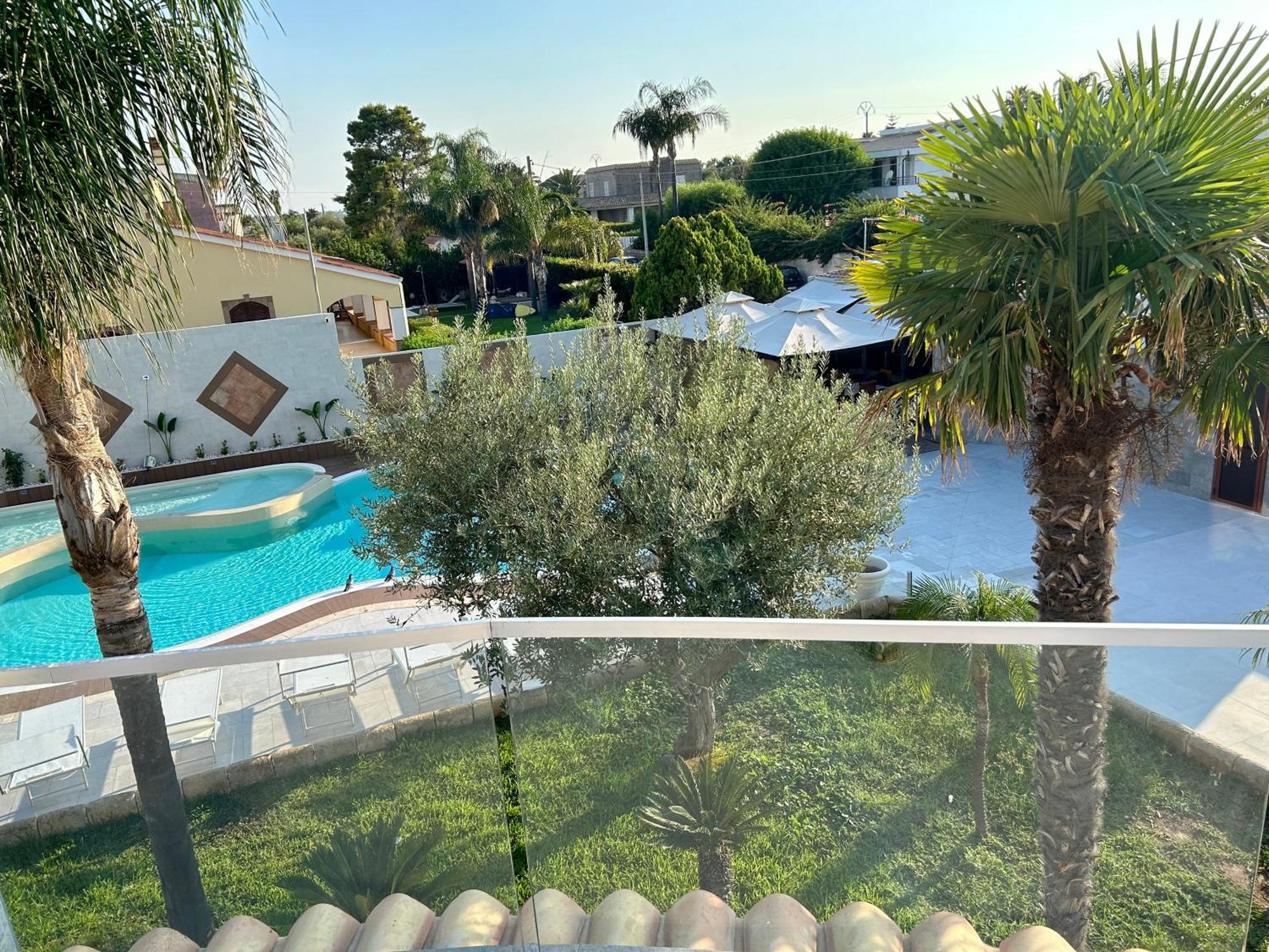 Aqua Suites Doria Syracuse Bagian luar foto