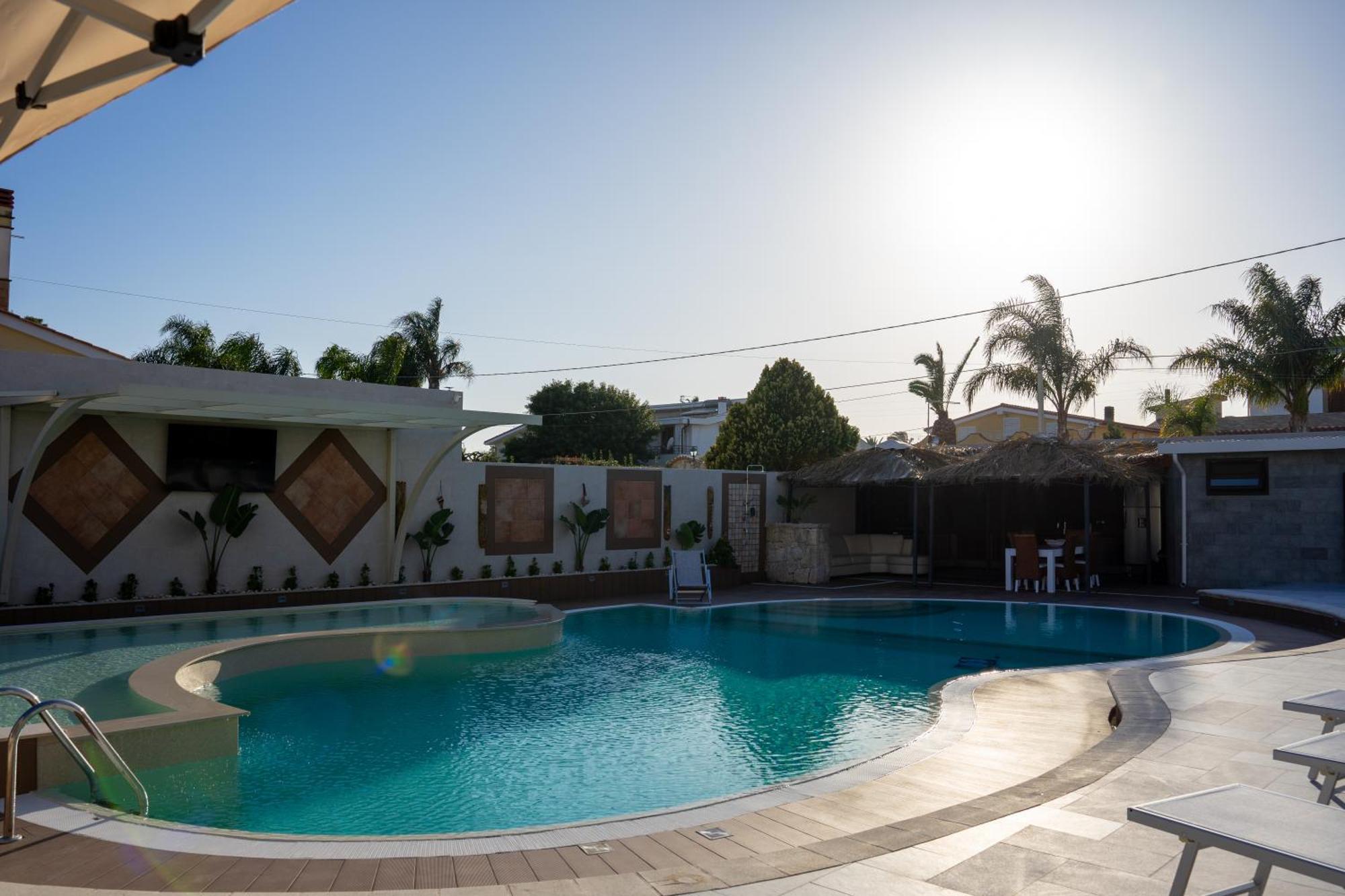 Aqua Suites Doria Syracuse Bagian luar foto
